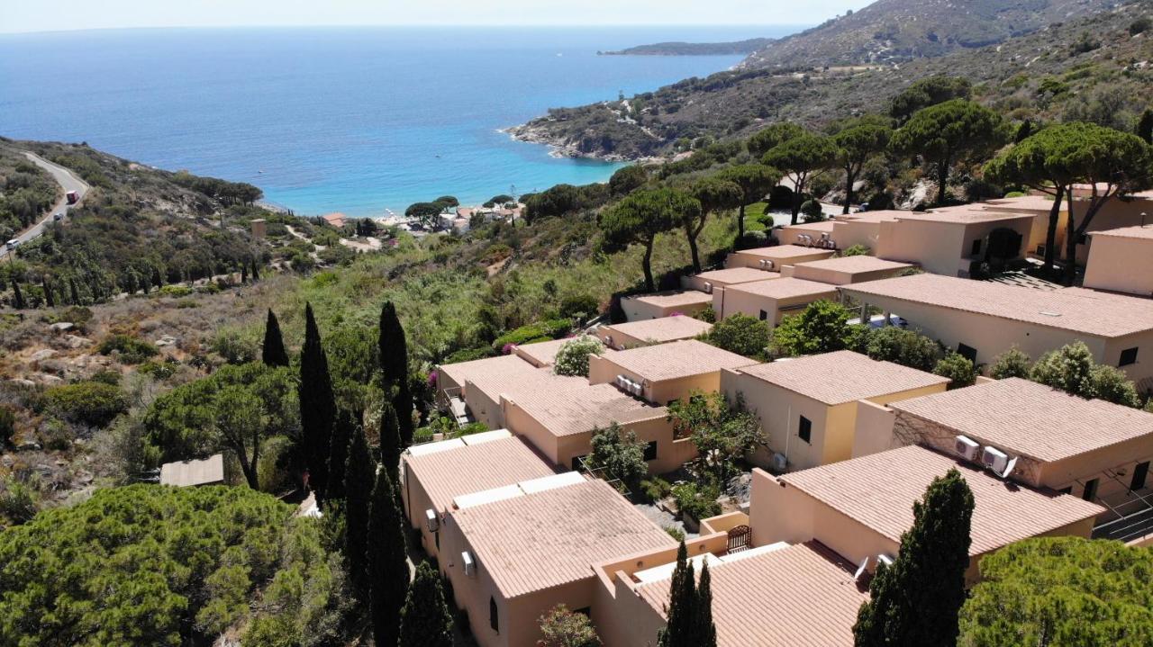 Route 25 - Cavoli - Vista Mare, Con Clima, Terrazza E Posto Auto Spiaggia di Cavoli Exterior foto